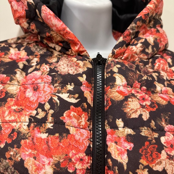 Puffer Floral Jacket with the Hood - Picture 11 of 14